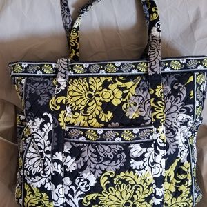 Vera Bradley  Weekender